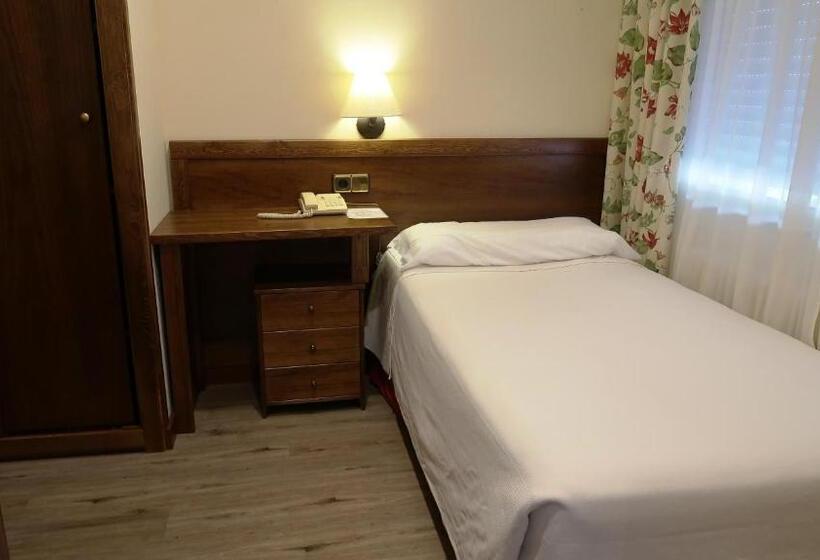 اتاق عادی یک تخته, Urogallo