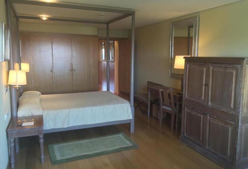 小型套房, Parador De Salamanca