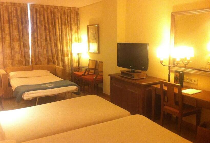 غرفة قياسية, Parador De Salamanca