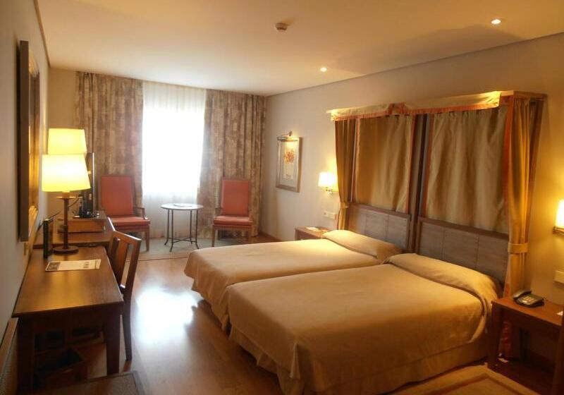 غرفة قياسية, Parador De Salamanca