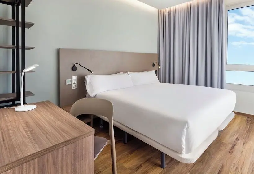 اتاق استاندارد, B&b Hotel Tarragona Centro Urbis