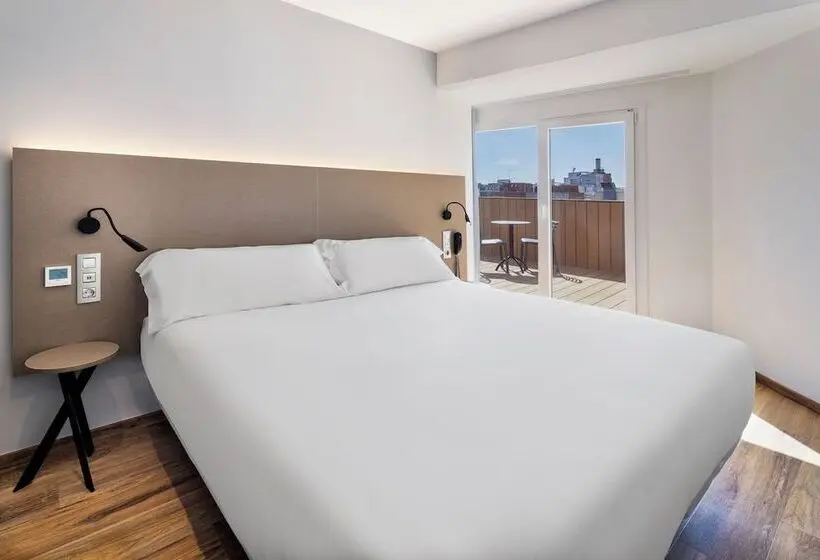 اتاق استاندارد, B&b Hotel Tarragona Centro Urbis