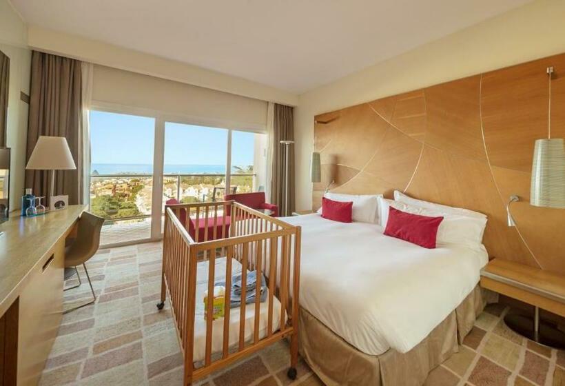Семейный Номер Superior, Don Carlos Resort & Spa Hotel & Villas