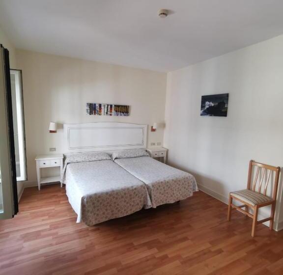 חדר סטנדרט לשלושה, Eco Hotel Mundaka