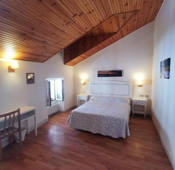 חדר סטנדרט לשלושה, Eco Hotel Mundaka