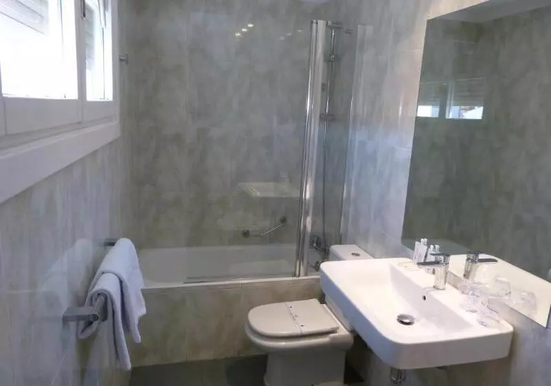 Standardzimmer, Avenida