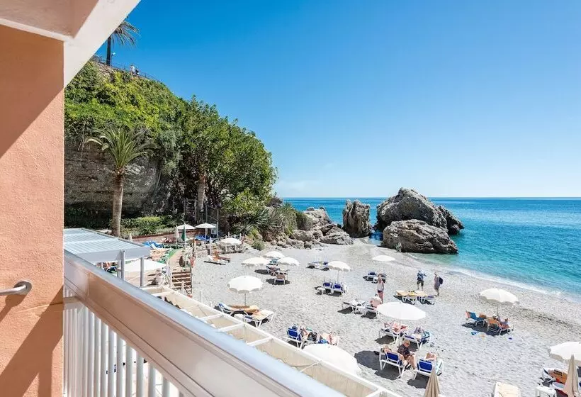 Deniz Manzaralı Junior Süit, Balcon De Europa