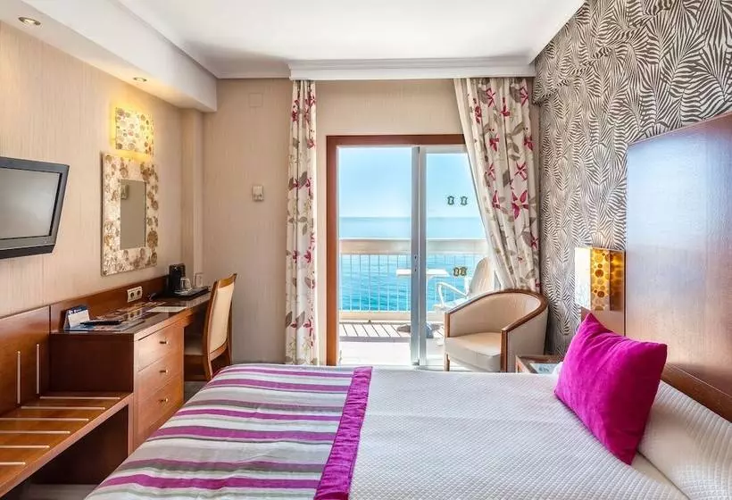Deniz Manzaralı Balkonlu Standart Oda, Balcon De Europa