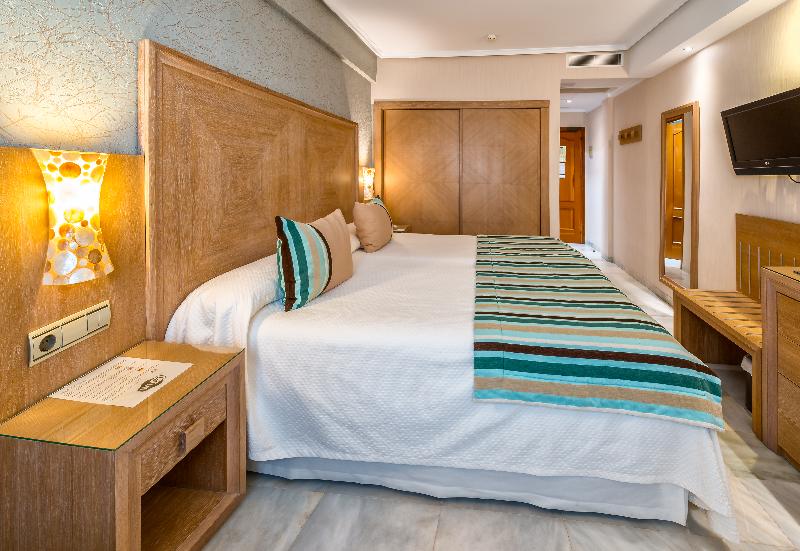 标准间, Balcon De Europa