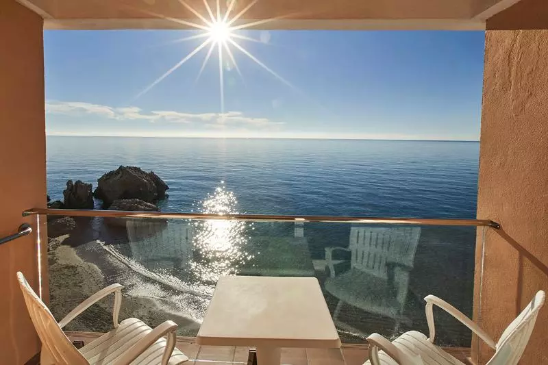 Deniz Manzaralı Junior Süit, Balcon De Europa