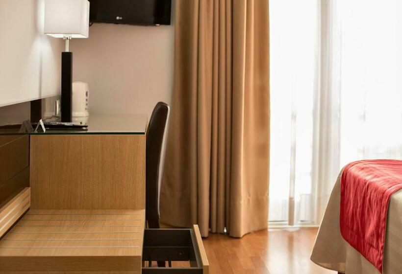 スタンダードシングルルーム, Baviera