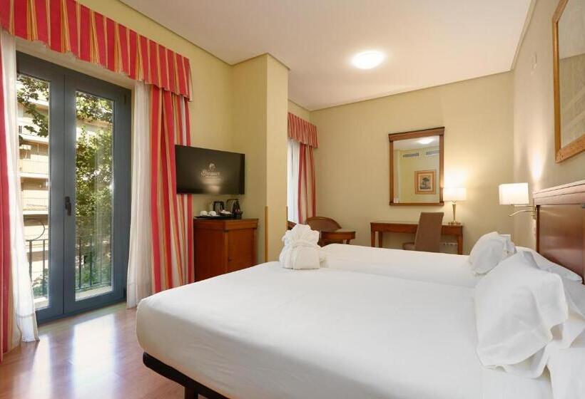 اتاق پرمیوم, Becquer