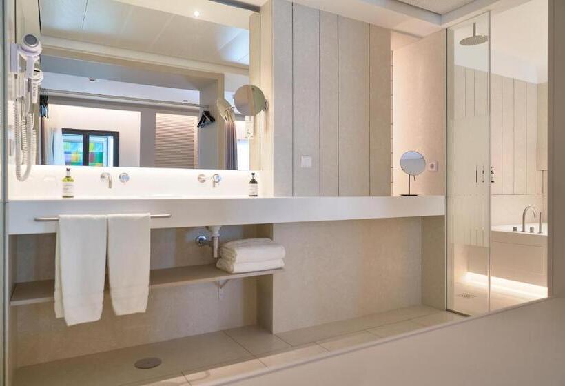 سوییت جونیور, Becquer