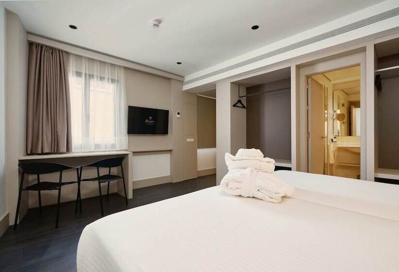 اتاق استاندارد, Becquer