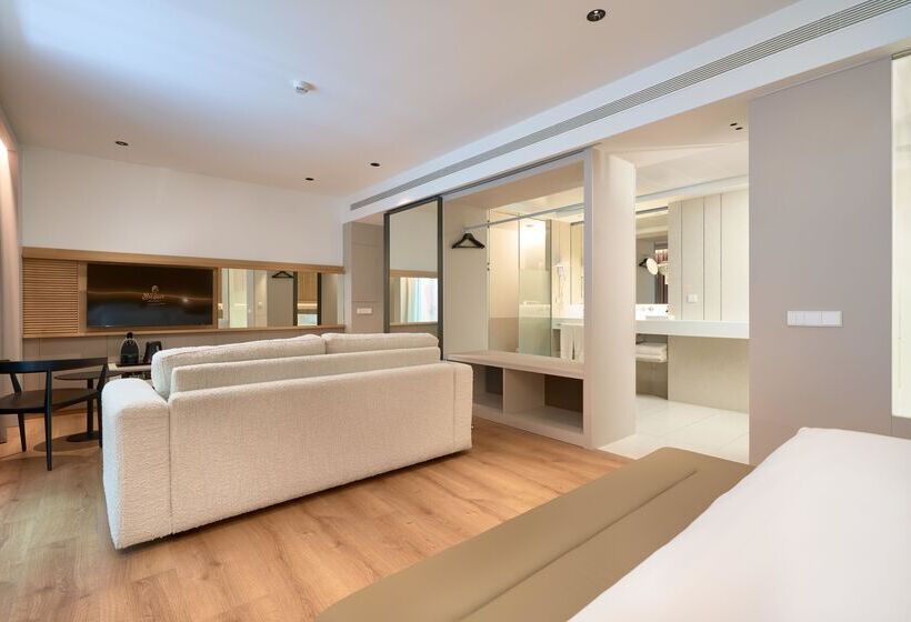 سوییت جونیور, Becquer