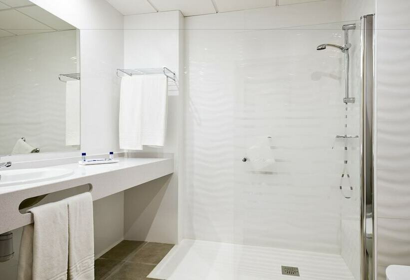 スタンダードルーム, Best Triton