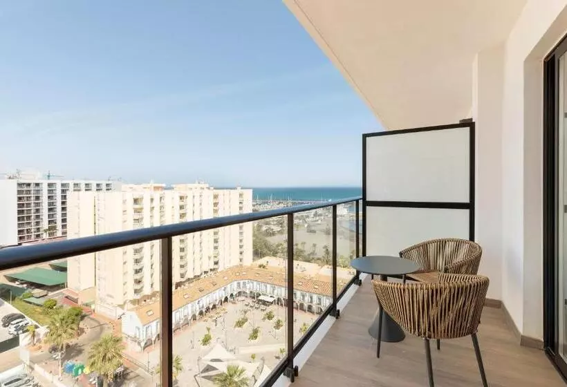 اتاق استاندارد, Best Triton
