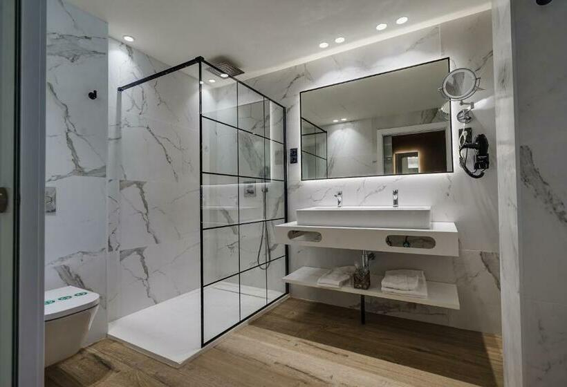 수피리어 룸, Brisamar Suites