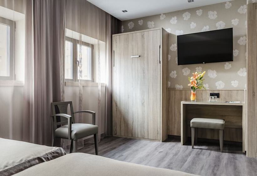 标准三人间, Civera