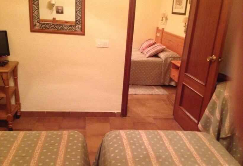 غرفة عائلية, Esther