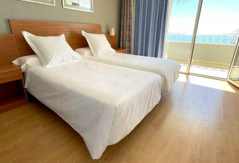 اتاق استاندارد با چشمانداز دریا, Fay Victoria Beach