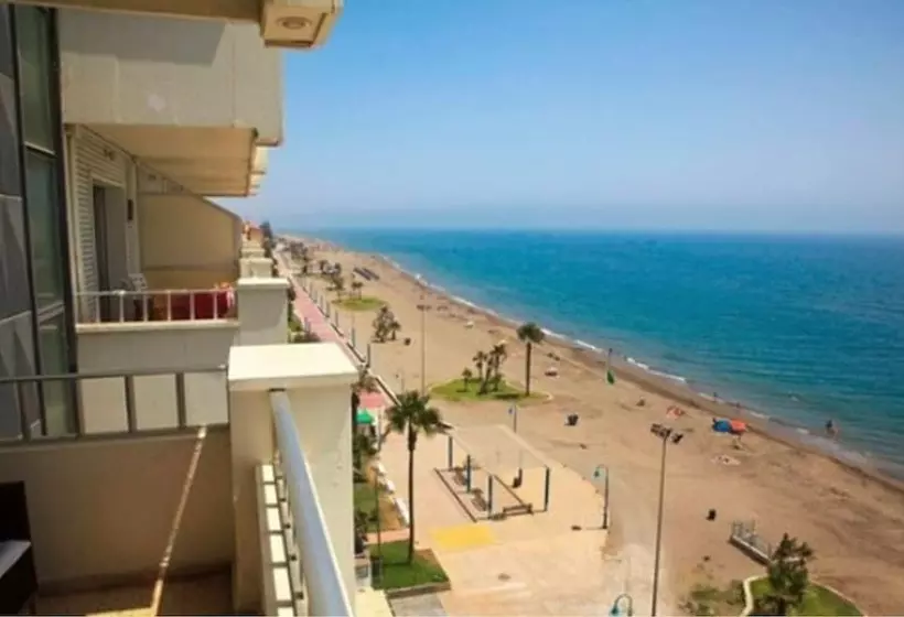 سوئیت جونیور با چشمانداز, Fay Victoria Beach