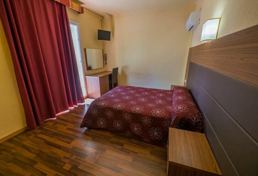 标准间, Golden Sand