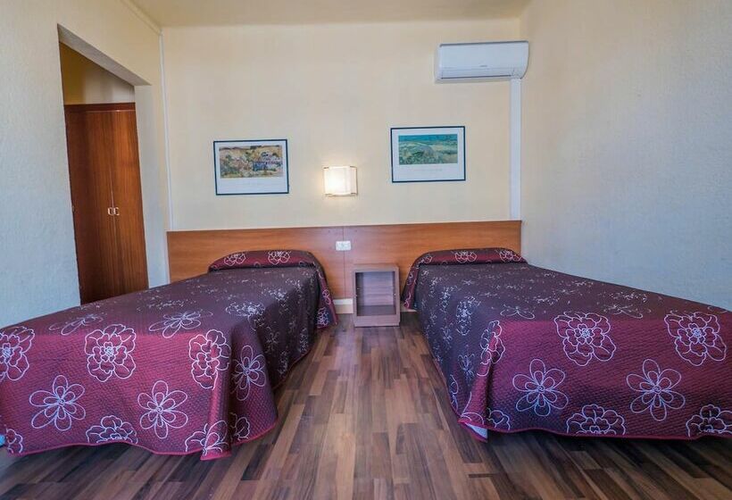 标准间, Golden Sand