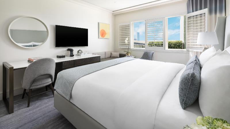 标准间, Golden Sand