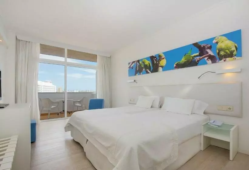 اتاق استاندارد با چشم‌انداز دریا, Iberostar Waves Bouganville Playa