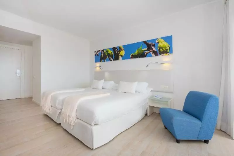 اتاق استاندارد, Iberostar Waves Bouganville Playa