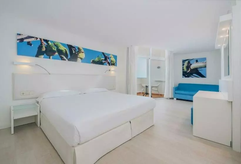 اتاق خانوادگی, Iberostar Waves Bouganville Playa