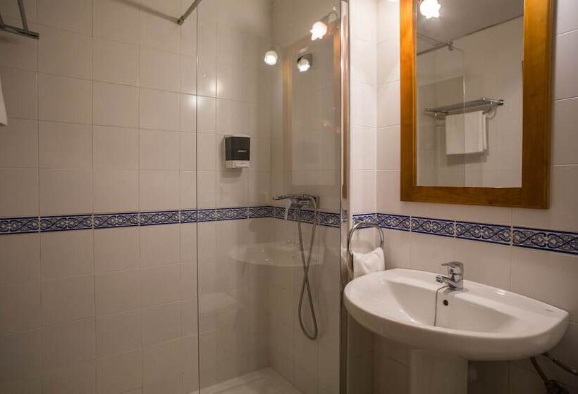 חדר סטנדרט, Mairena