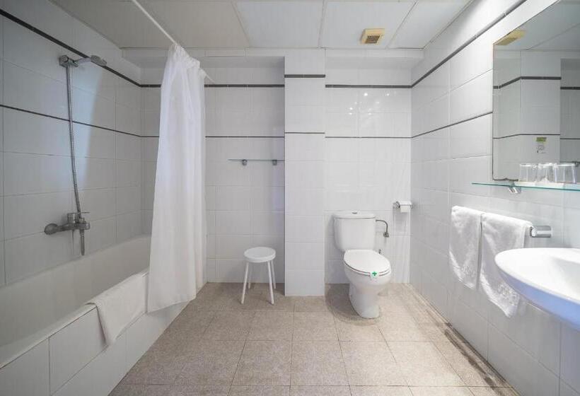 Семейный Номер, Medes Ii