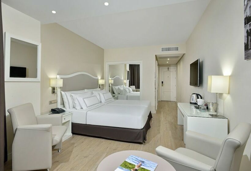 Номер Deluxe Вид на Море, Melia Costa Del Sol