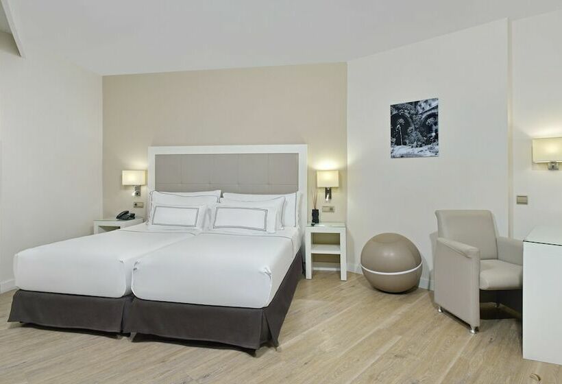 주니어 스위트 1층, Melia Costa Del Sol