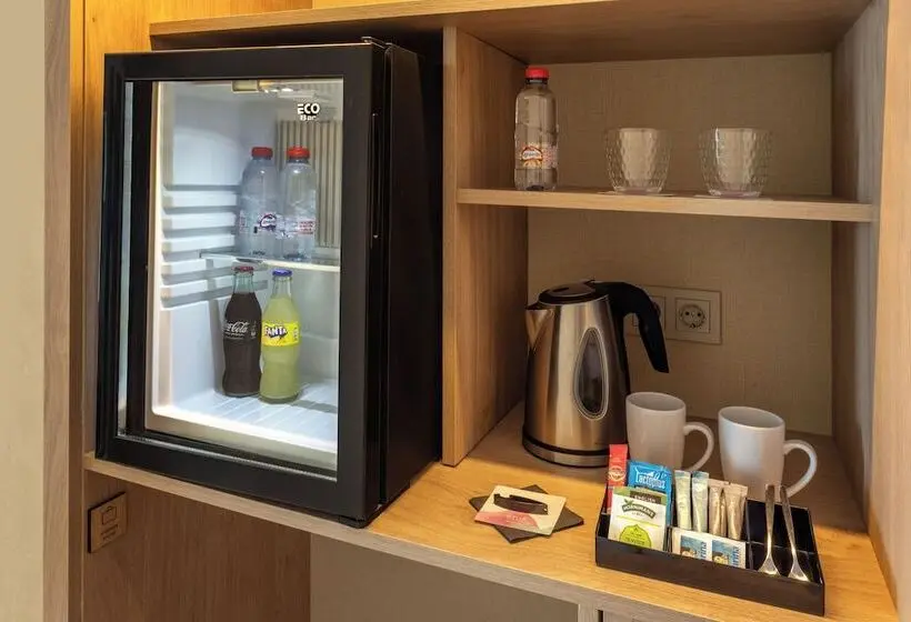 Номера Классика Нижний Этаж, Melia Costa Del Sol