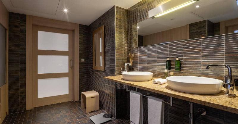 سوییت جونیور, Melia Sevilla