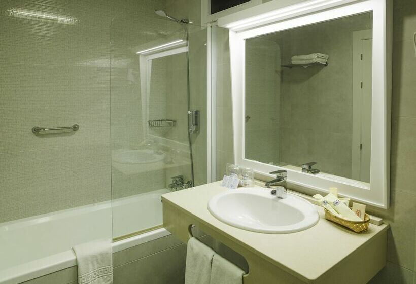 스탠다드 룸, Monarque Torreblanca