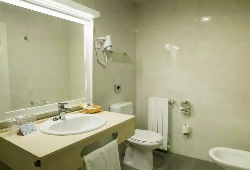 اتاق استاندارد یک نفره, Monarque Torreblanca