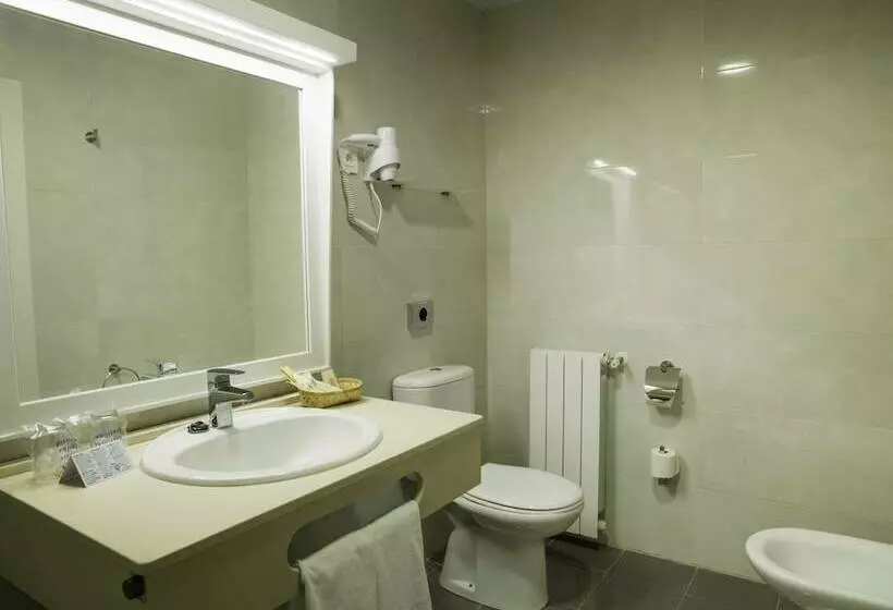 اتاق استاندارد یک نفره, Monarque Torreblanca
