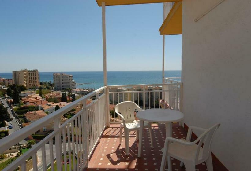 스탠다드 트리플 룸, Monarque Torreblanca