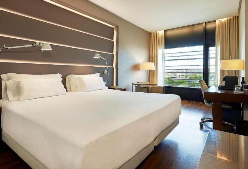 اتاق سوپریور, NH Sevilla Plaza De Armas