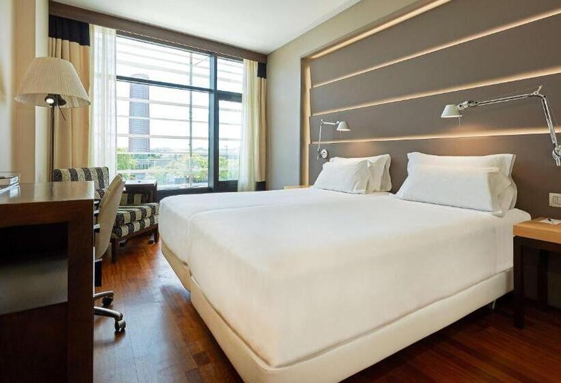اتاق استاندارد, NH Sevilla Plaza De Armas