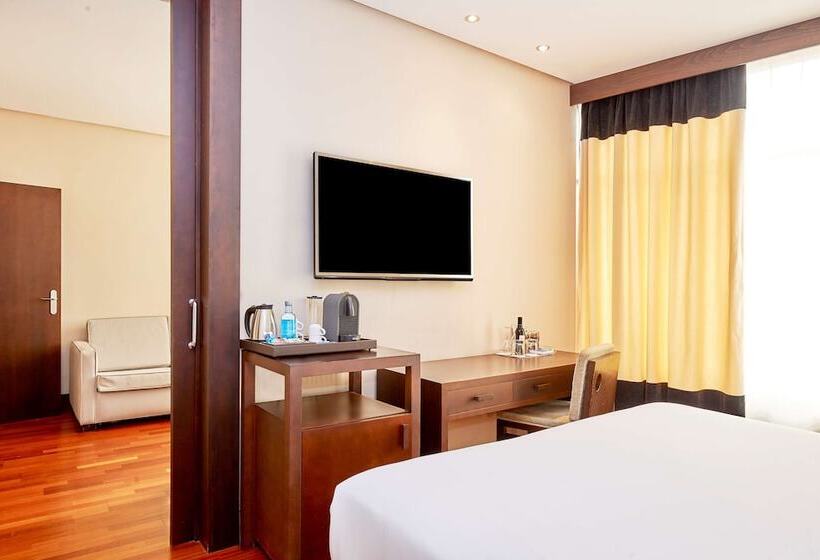 اتاق استاندارد, NH Sevilla Plaza De Armas