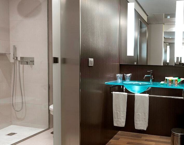 اتاق سوپریور, NH Sevilla Plaza De Armas