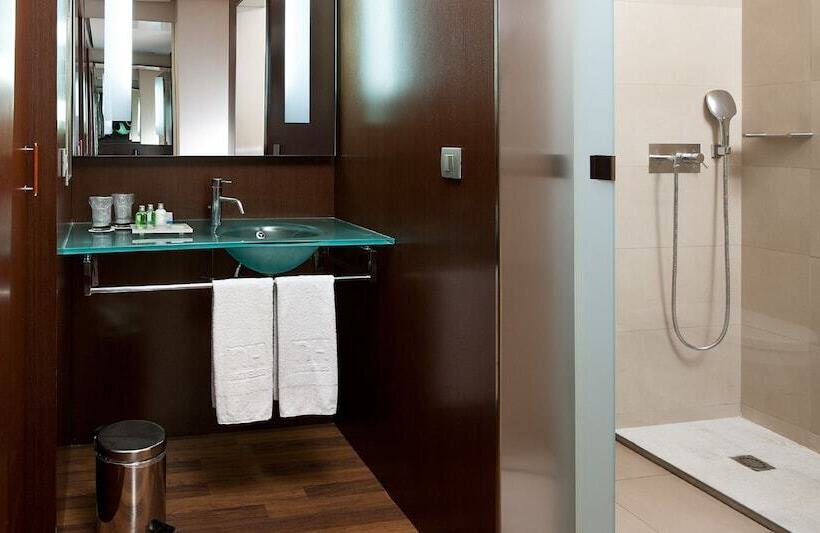 اتاق سوپریور, NH Sevilla Plaza De Armas