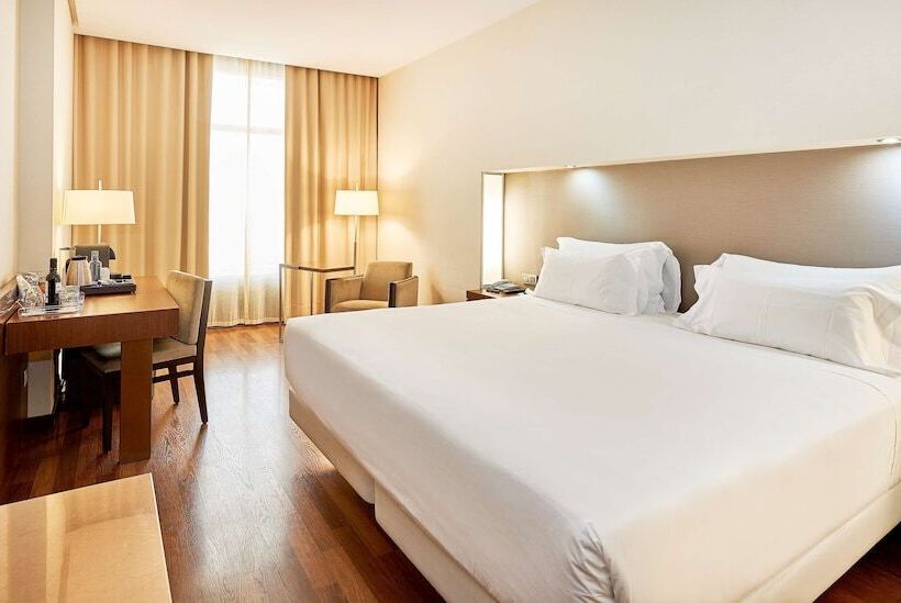 اتاق سوپریور, NH Sevilla Plaza De Armas