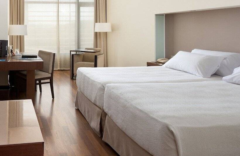 اتاق استاندارد, NH Sevilla Plaza De Armas