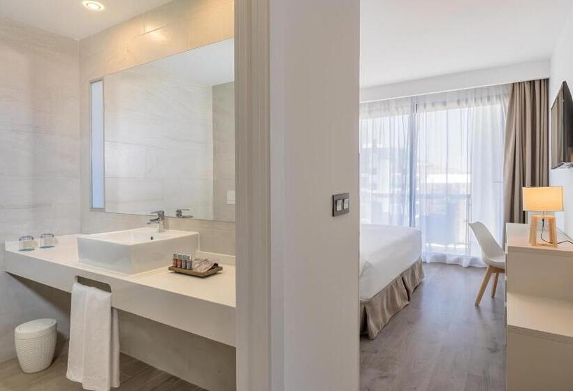 חדר דלוקס צדדי נוף לים, Occidental Fuengirola